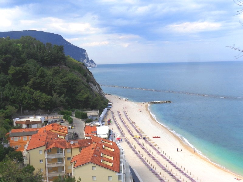 The town of Numana is full of pristine beaches