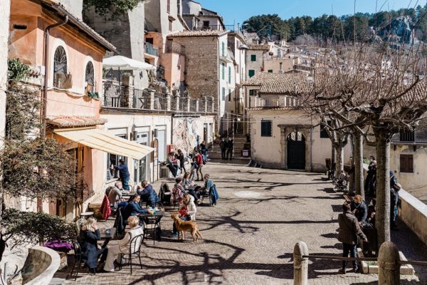 A Writer in Italy is a podcast on life art and food by Michelle Johnston. She is currently writing In the shadow of a Cypress: An Italian Adventure